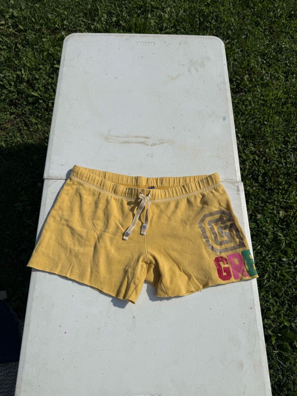 pink vs y2k shorts